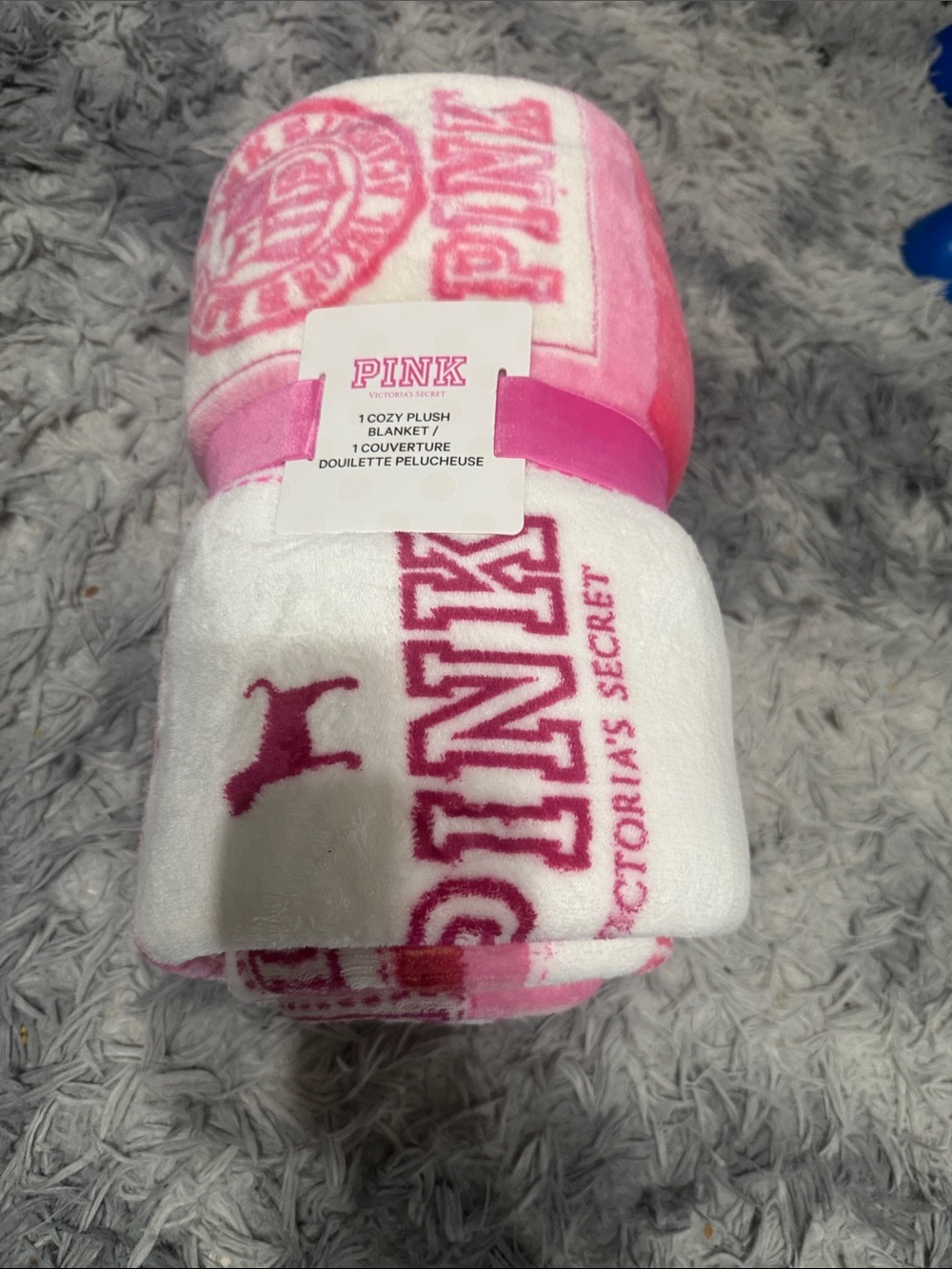 PINK Victoria's Secret Plush Throw Blanket - White & Bright Pink